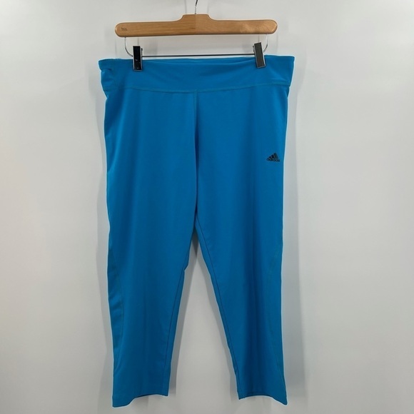 Adidas Sky Blue Capri Climalite Activewear/Leggings Ladies Large - Picture 1 of 5